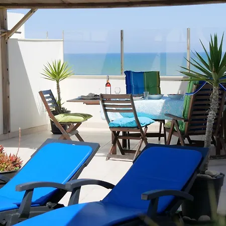 At Praia Paredes De Vitoria By Book Yourholiday Pt Pataias